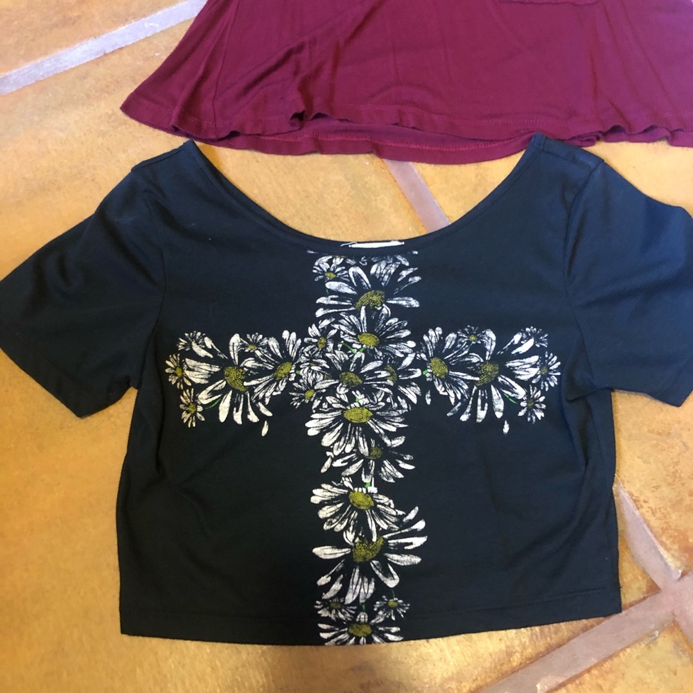 Crop Top Bundle - image 3